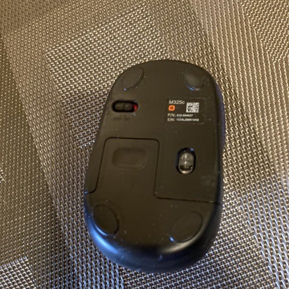 Logitech Mouse - Picture 4 of 5